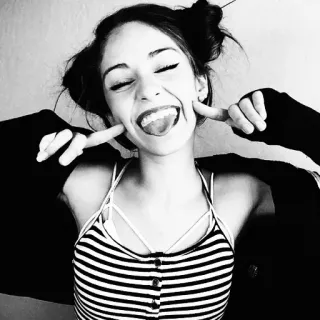 😝 mulher, sorrindo, retrato, língua, preto e branco, feliz telegram sticker