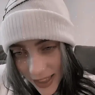 🫒 Billie Eilish นักร้อง, นักดนตรี, ภาพเหมือน, คนดัง, ผู้หญิง, หมวก, ฤดูหนาว telegram sticker