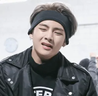 😭 V kpop, v, bts, zanger, man, persoon, idool telegram sticker