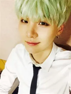 🖤 Suga kpop, idol, suga, bts, min yoongi, celebrità, cantante telegram sticker