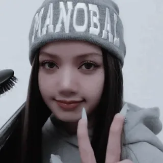 ♟ Lisa Manoban MANOBAL Lisa, Blackpink, K-pop, 偶像, 马诺芭, 歌手, 和平 whatsapp sticker