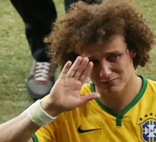 😭 David Luiz футболист, футболист, плачет, спортсмен, Бразилия telegram sticker