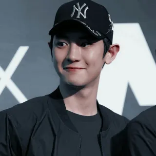 🏹 男, 帽子, 笑顔, ポートレート, アジア人, 韓国人, 有名人 telegram sticker