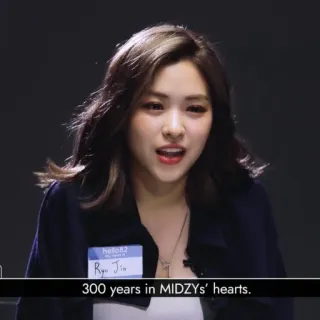 🌚 Ryujin 300 years in MIDZYs' hearts. kpop, itzy, ryujin, cantante, hello82 whatsapp sticker