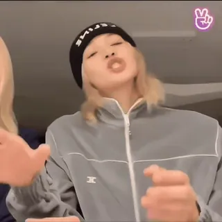 🍪 Lisa K-pop, Blackpink, ลิซ่า, นักร้อง, นักเอนเตอร์เทน, คนดัง whatsapp sticker