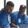 💡