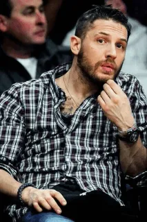 🤔 Tom Hardy Schauspieler, Mann, Porträt, Promi, Film, Mode telegram sticker