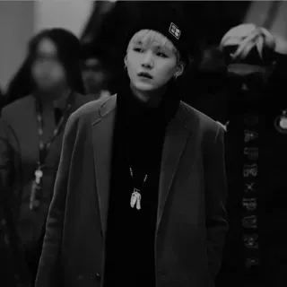 ➰ SUGA SUGA, BTS, K-Pop, Min Yoongi, Mode, Korea, Musik, Penyanyi telegram sticker