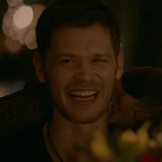 🥨 Klaus Mikaelson The Vampire Diaries vampire diaries, klaus, mikaelson, tv series, supernatural, smiling telegram sticker