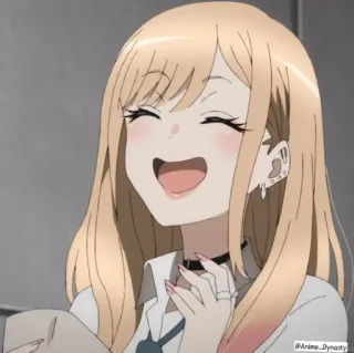 😄 Anime_Dynasty 애니메이션, 여자, 금발 머리, 미소, 행복한, 귀걸이 telegram sticker