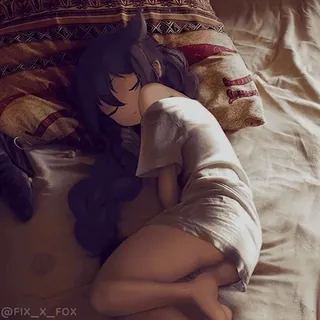 😴 @FIX_X_FOX schlafend, Anime Mädchen, Bett, liegend, süß, Entspannung, verschlafen whatsapp sticker