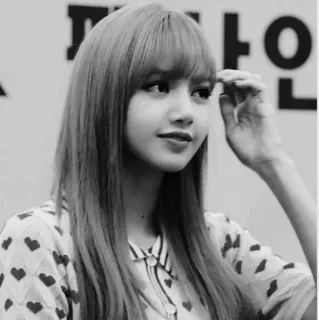 🗽 Lisa k-pop, айдол, женщина, портрет, blackpink, певица telegram sticker
