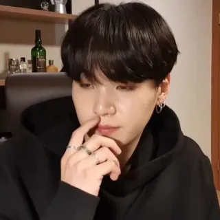 🌻 SUGA kpop, idol, singer, person, man, male telegram sticker