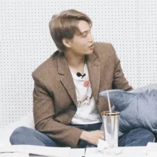 🥂 Kai K-pop, singer, idol, celebrity, portrait telegram sticker