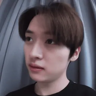 🙄 telegram sticker