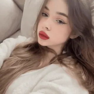 🧺 @wallgif girl, beauty, selfie, woman, portrait, fashion telegram sticker