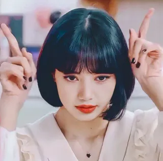 🧐 Lisa K-pop, Blackpink, Lisa, cantora, mulher, ídolo telegram sticker