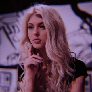 🔥 Frau, blond, Porträt, Person, Mädchen, Schönheit telegram sticker