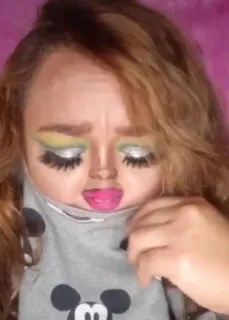 😔 maquillage, beauté, portrait, cils, lèvres, femme telegram sticker