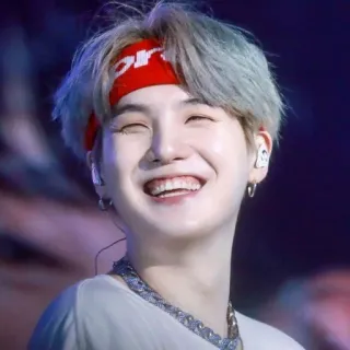 🦔 SUPREME 사람, 남자, 웃는, 가수, 케이팝, 슈가, BTS telegram sticker