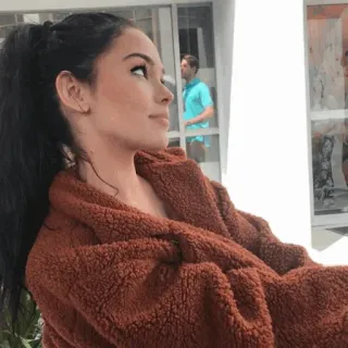 🥥 femme, personne, intérieur, portrait telegram sticker