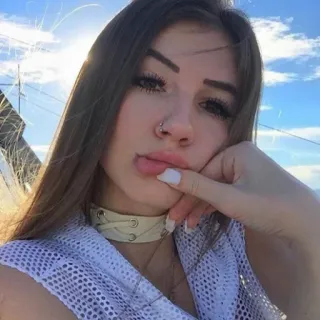 🤔 fille, portrait, femme, selfie, beauté, jeune telegram sticker