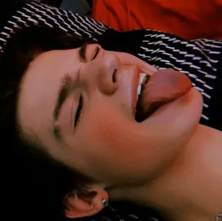 👅 whatsapp sticker