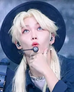 🌝 blonde hair, male, hat, kpop, singer, idol, korean telegram sticker