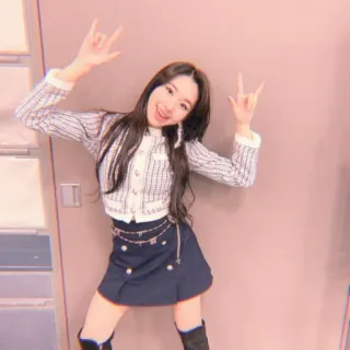 🌊 menina, Kpop, sorriso, fofa, mulher, asiática, pose, moda telegram sticker