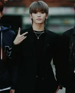 💸 kpop, k-pop, asia, pria, potret, idola, penyanyi telegram sticker