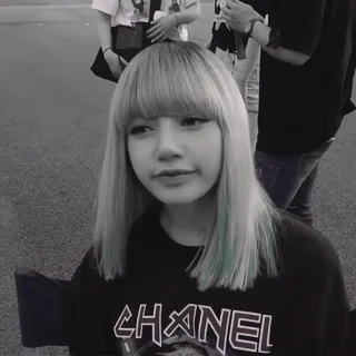 💀 CHANEL người, phụ nữ, thời trang, tóc vàng, chân dung telegram sticker