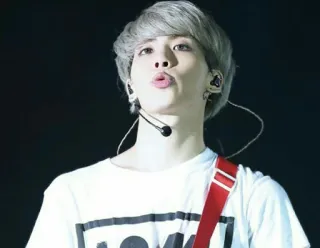💋 whatsapp sticker