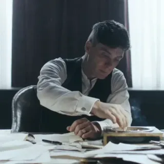 🚬 Thomas Shelby Peaky Blinders Peaky Blinders, Thomas Shelby, Cillian Murphy, crime drama, England, smoking telegram sticker