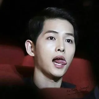 🤪 Song Joong-ki koreanischer Schauspieler, Promi, Schauspieler, Zunge whatsapp sticker