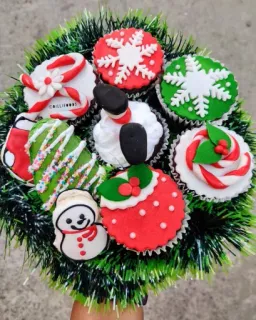 🧁 Weihnachten, Cupcakes, Feiertag, Schneemann, Dessert, Festlich whatsapp sticker