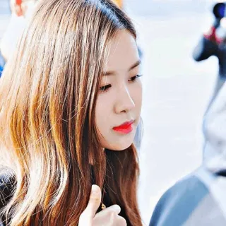 🎬 Rose ロゼ, セレブ, 歌手, K-POP, アジア人 telegram sticker