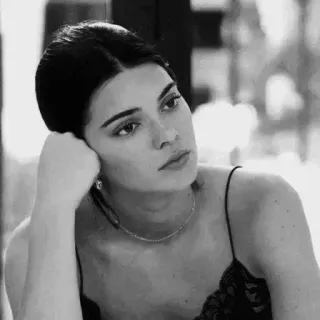 🧷 Kendall Jenner persona, modella, celebrità, bianco e nero, ritratto, donna telegram sticker