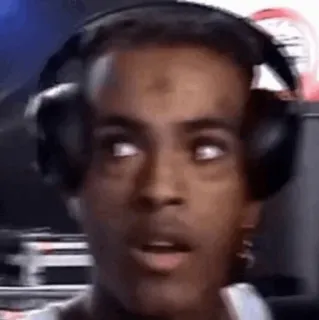 🖤 XXXTentacion rapper, muzikant, persoon, koptelefoon, geschokt, meme telegram sticker