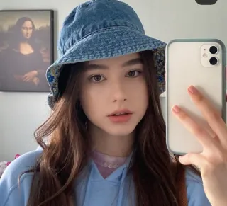 ❤️ 소녀, 셀카, 여자, 인물 사진, 모자 telegram sticker