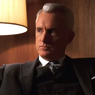 🚬 Roger Sterling Mad Men Roger Sterling, Mad Men, AMC, John Slattery, Télévision, Personnage, Rétro, Série TV telegram sticker