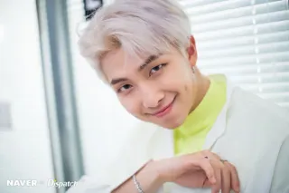 ☺️ RM kpop, เพลง, ไอดอล, นักร้อง, ภาพเหมือน, คนดัง, bts telegram sticker