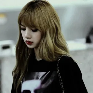 🎶 Lisa リサ, Kpop, Blackpink, 歌手, 女性, 有名人 telegram sticker