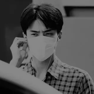 ✖️ 남자, 마스크, 이어폰, 체크무늬, 흑백, 사람 whatsapp sticker
