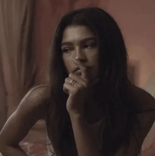 🎆 Zendaya actress, person, portrait, celebrity, woman telegram sticker