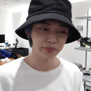 🍙 whatsapp sticker