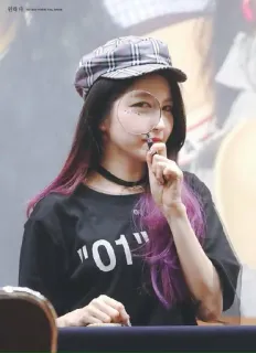 🌙 01 woman, hat, portrait, girl, magnifying glass, korean telegram sticker