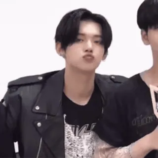 😏 whatsapp sticker