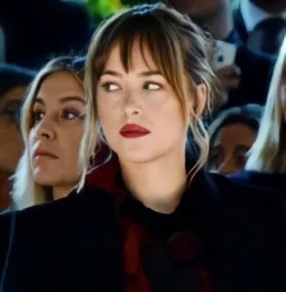 😒 dakota johnson, aktris, selebriti, wanita, lipstik merah, fifty shades telegram sticker