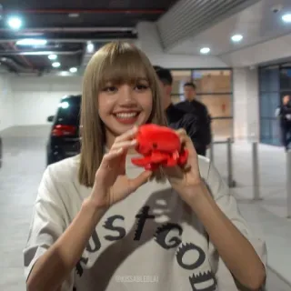 ✨ Lisa JUST GO... lisa, blackpink, idol, kpop, sängerin telegram sticker