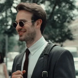 🛐 Matt Murdock Daredevil uomo, completo, occhiali, temerario, matt murdock, charlie cox telegram sticker